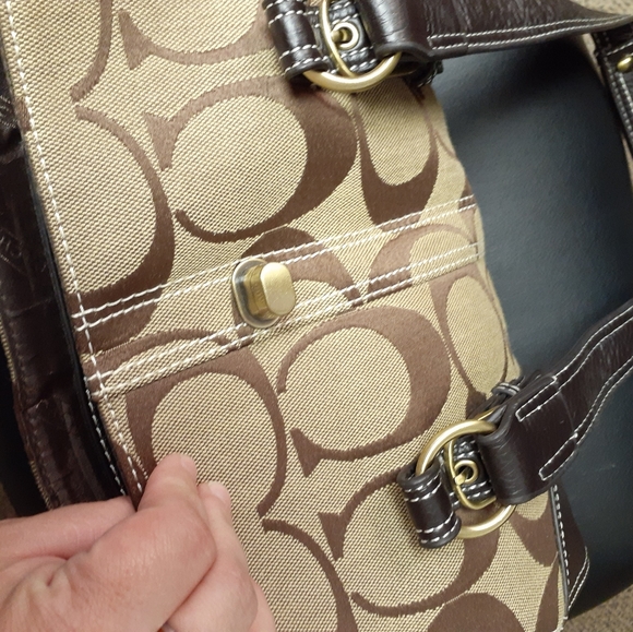 Coach Bag - Picture 8 of 15